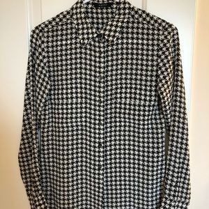 Babaton Aritzia Blouse